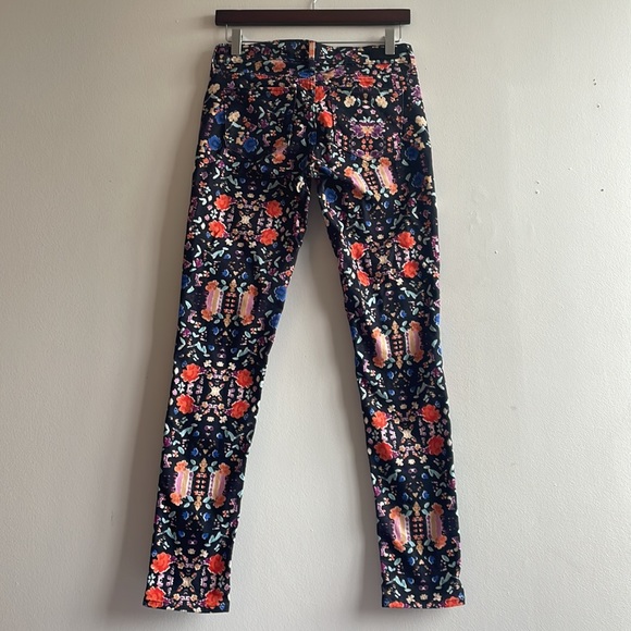 Floral Levi’s Demi Curve Modern Rise Skinny Size 26 - Picture 4 of 7